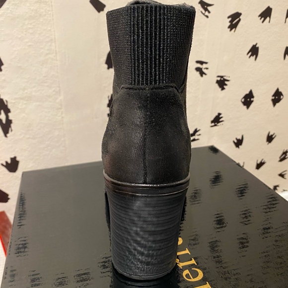 Pierre Dumas Black Lace Up Ankle Boots - Picture 4 of 6